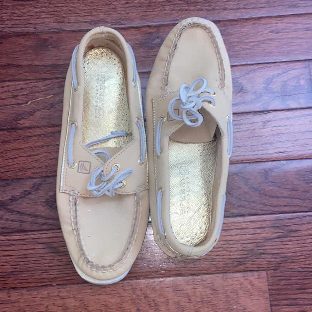 Women’s Size 8 Sperry Top-Sider boat shoes